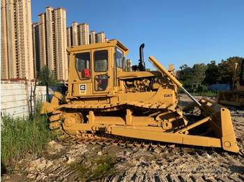 Buldooser CATERPILLAR D6D