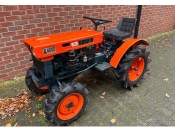 Kubota B 6000  - Munitsipaaltraktor