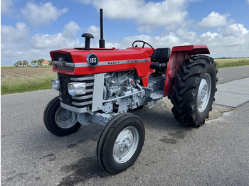 Traktor MASSEY FERGUSON 100 series