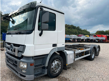 Kabiinišassiiga veoauto MERCEDES-BENZ Actros 2536