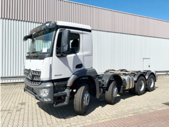 Kabiinišassiiga veoauto MERCEDES-BENZ Arocs 3240