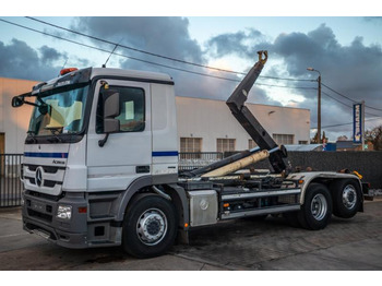 Konkstõstukiga veoauto MERCEDES-BENZ Actros 2646