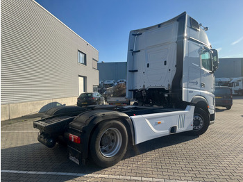 Sadulveok Mercedes-Benz Actros 1842 Gigaspace / Skirts / NL Truck: pilt 5