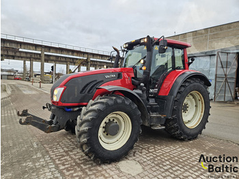 Traktor Valtra T213V: pilt 2