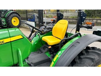 Traktor John Deere 5050E: pilt 5