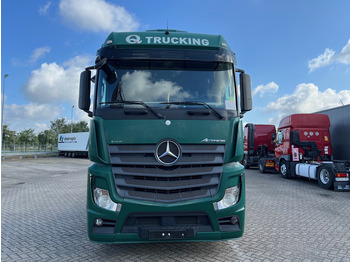 Sadulveok Mercedes-Benz Actros 1845 BigSpace: pilt 2