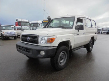 Auto TOYOTA Land Cruiser