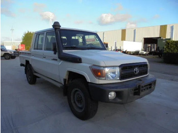 Auto Toyota Land Cruiser HZJ79L DKMRS 4X4 DOUBLE CAB PICKUP ONLY EXPORT OUT THE EU: pilt 3