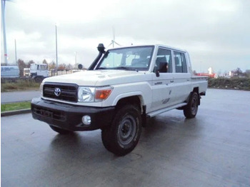 Auto TOYOTA Land Cruiser