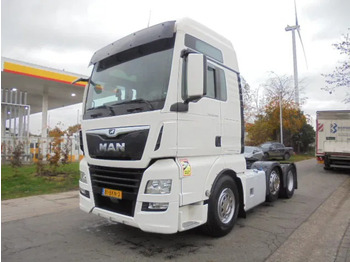 Sadulveok MAN TGX 26.500