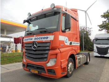 Sadulveok MERCEDES-BENZ Actros 1840