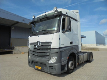 Sadulveok MERCEDES-BENZ Actros 1842