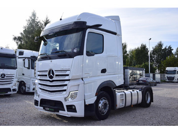 Sadulveok MERCEDES-BENZ Actros 1845