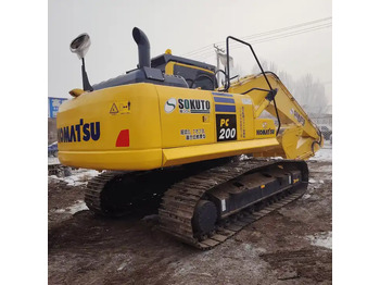 Ekskavaator KOMATSU PC110