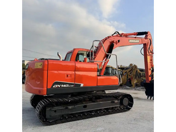 Lintekskavaator DOOSAN DX140