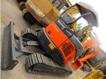 Miniekskavaator Hitachi ZX 30 U: pilt 4