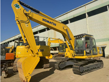 Lintekskavaator KOMATSU PC200-8