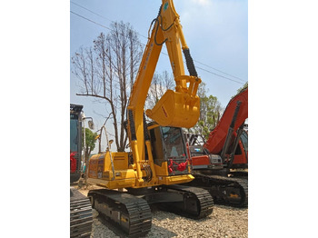 Lintekskavaator KOMATSU PC130