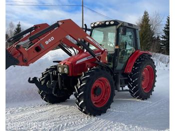 Traktor MASSEY FERGUSON 5455