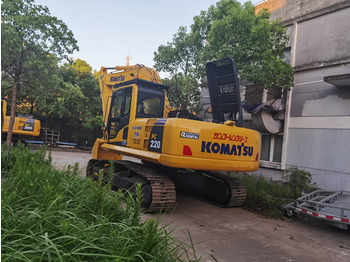 Lintekskavaator KOMATSU PC220