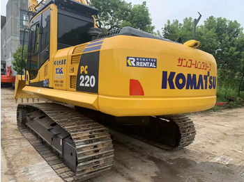 Lintekskavaator KOMATSU PC220