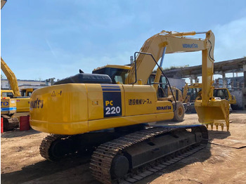 Lintekskavaator KOMATSU PC220