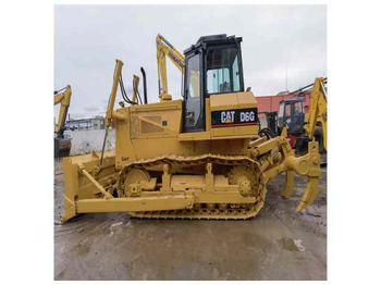 Buldooser CATERPILLAR D6D