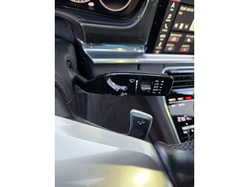 Auto PORSCHE