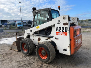 Bobcat A 220  liising Bobcat A 220: pilt 4