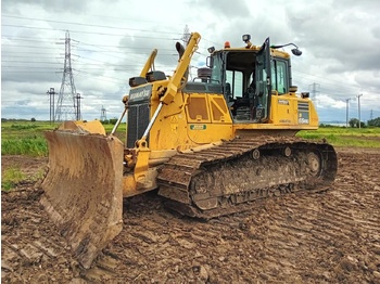 Buldooser KOMATSU D65