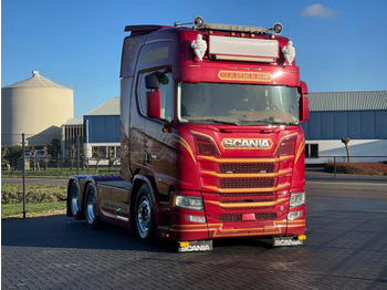 Sadulveok SCANIA R 580