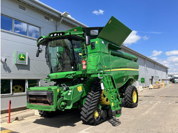 Kombain JOHN DEERE S780