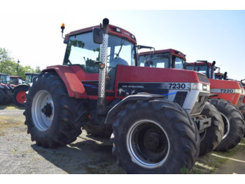 Traktor CASE IH Magnum