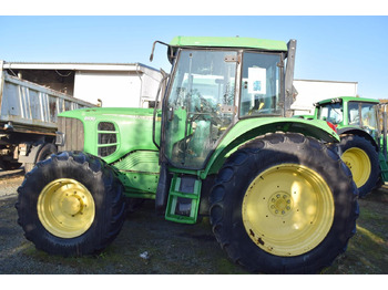 Traktor JOHN DEERE 6130