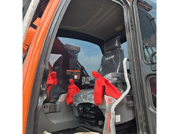 Lintekskavaator DOOSAN DX225LC