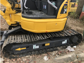 Miniekskavaator KOMATSU PC30