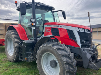 Traktor MASSEY FERGUSON 100 series