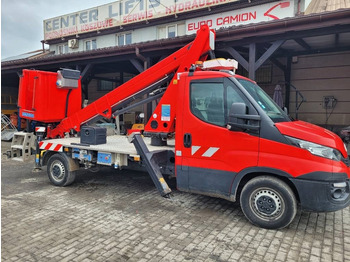 Veoautolt tõusev platvorm IVECO Daily 35s12