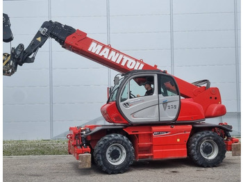 Teleskooplaadur MANITOU