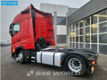 Sadulveok Volvo FH 460 4X2 Globetrotter 2x Tanks: pilt 3