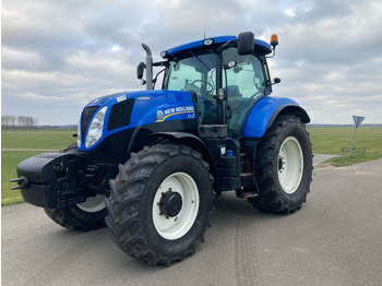 Traktor NEW HOLLAND T7