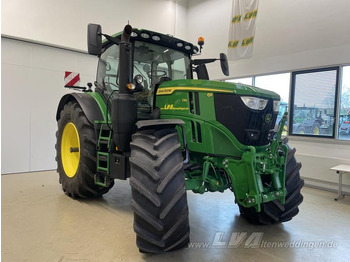 Traktor JOHN DEERE 6R 230