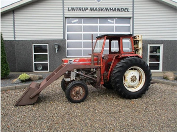 Traktor MASSEY FERGUSON 100 series