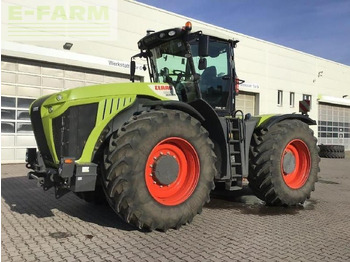 Traktor CLAAS Xerion 5000