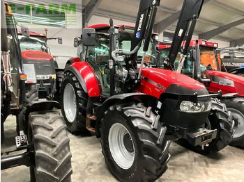 Traktor CASE IH Farmall U