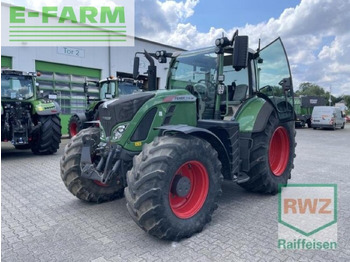 Traktor FENDT 718 Vario