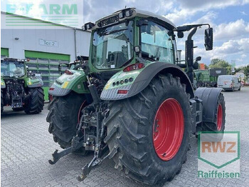 Traktor FENDT 718 Vario