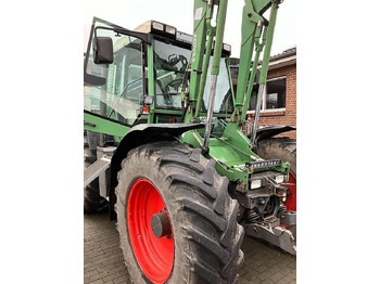 Traktor FENDT