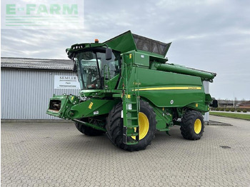 Kombain JOHN DEERE T670