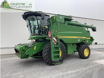 Kombain JOHN DEERE W650